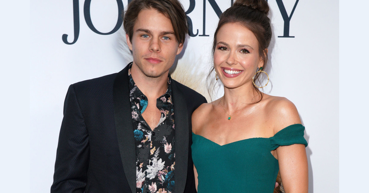 ‘When Hope Calls’ Actress Jocelyn Hudon and Boyfriend Jake Manley Are 'Couple Goals'