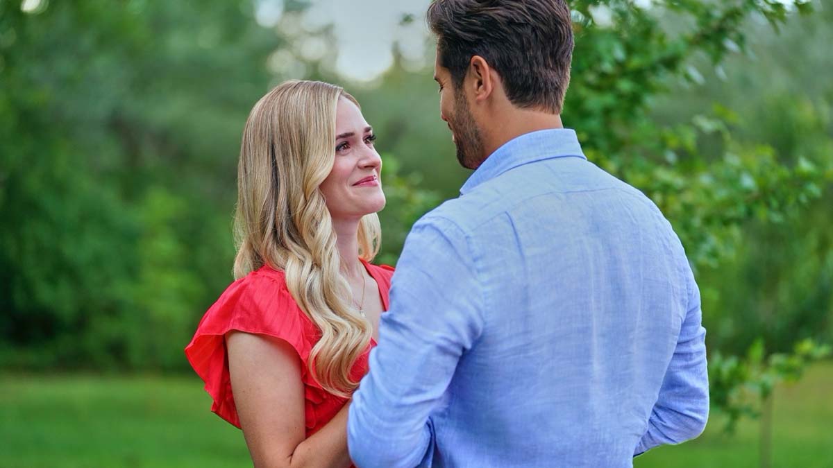 ‘A Tail of Love’ Starring Brittany Bristow and Chris McNally: What to Expect