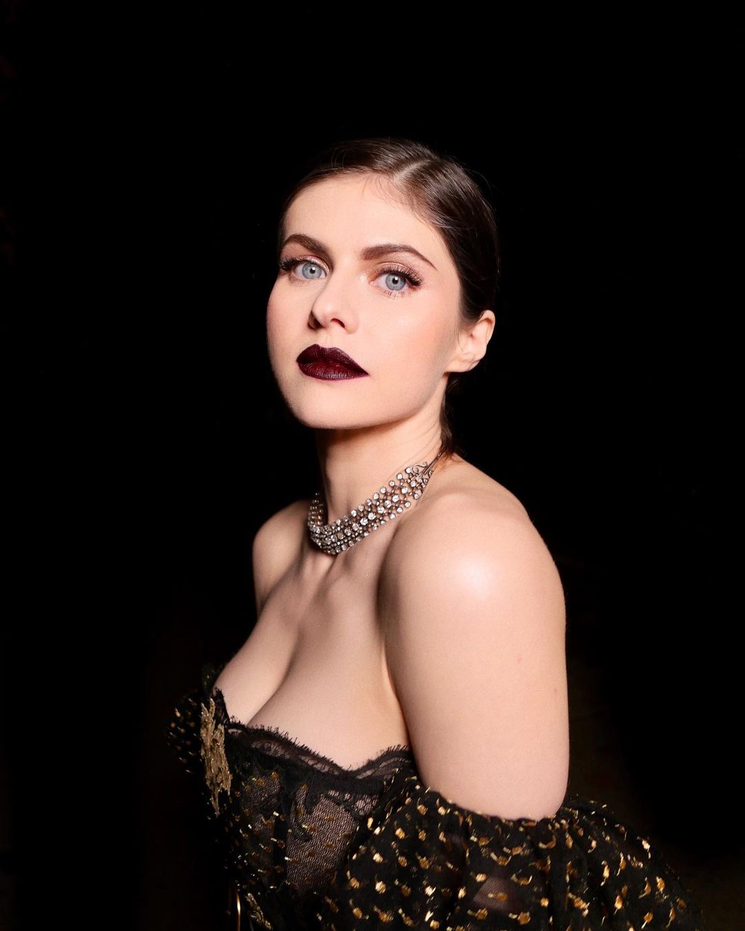Alexandra Daddario posing for a photo.