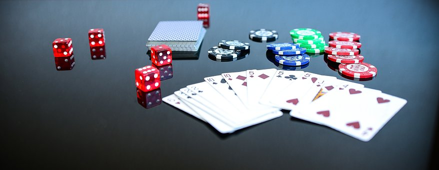 Unlocking the Benefits of Casino Loyalty Programs: Exploring Rewards, Offers, and Incentives