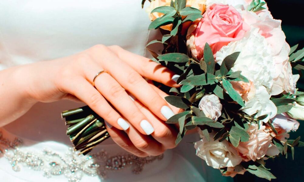 Low Profile Engagement Rings – A Quick Guide