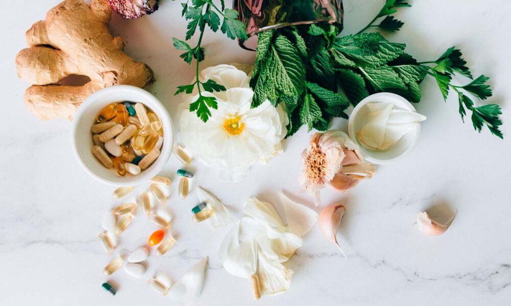 The Best Natural Supplements for Anti-Aging Benefits