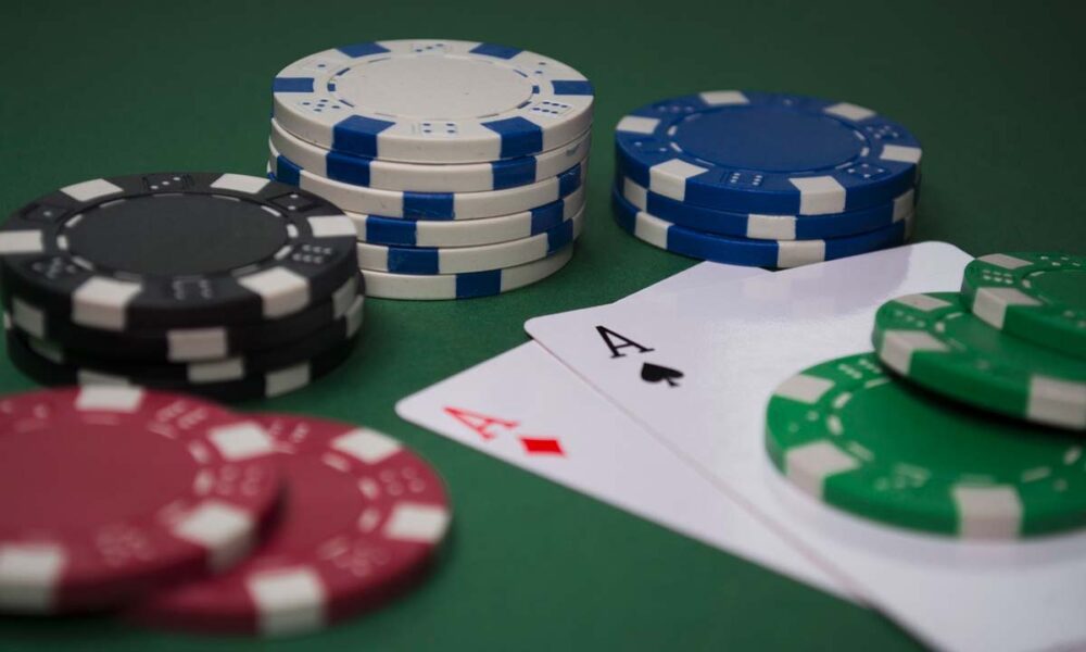 3 Sports Stars Who Are Confirmed Card Sharks