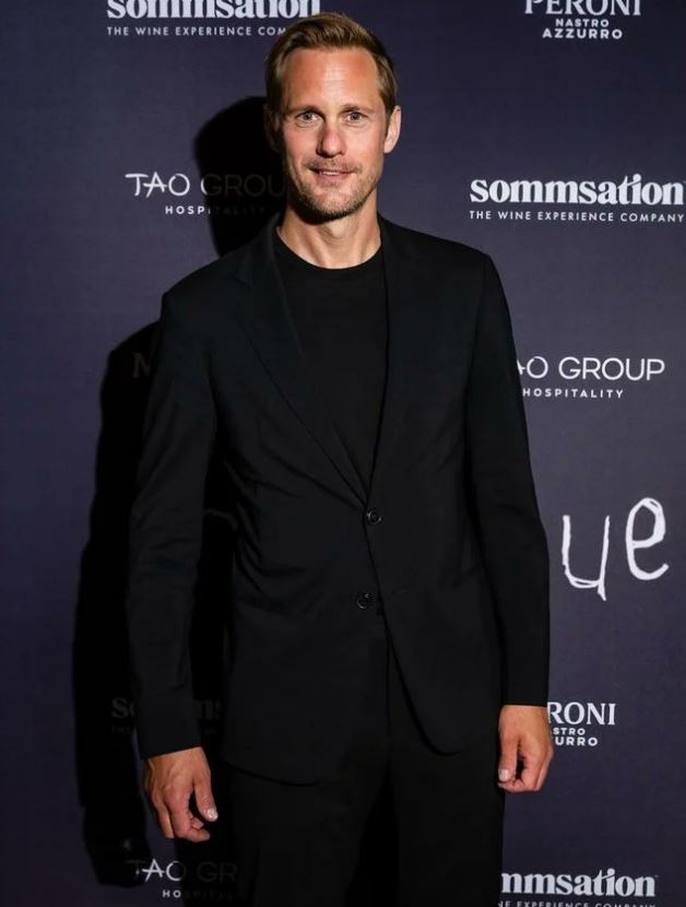 Alexander Skarsgard.