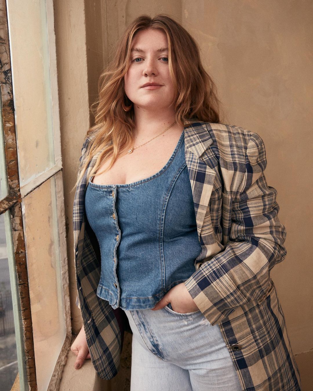 Jaicy Elliot’s weight loss before and after is quite impressive.