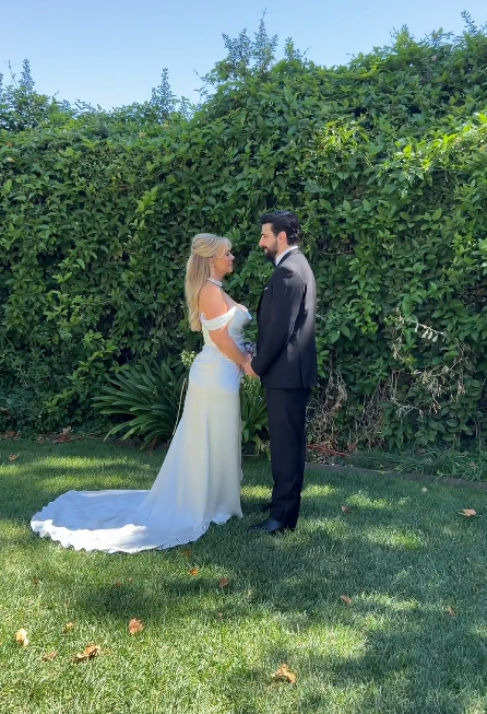 David Morris married wife Miranda Harrison after 10 years of dating.