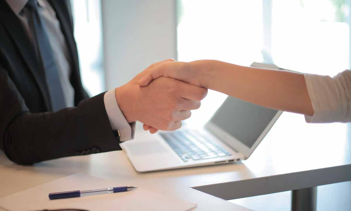 How Your Business Can Harness the Power of Celebrity Endorsements