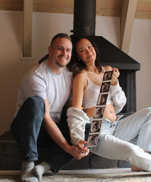 Sydney Lotuaco is pregnant with her husband Nick Wehby.