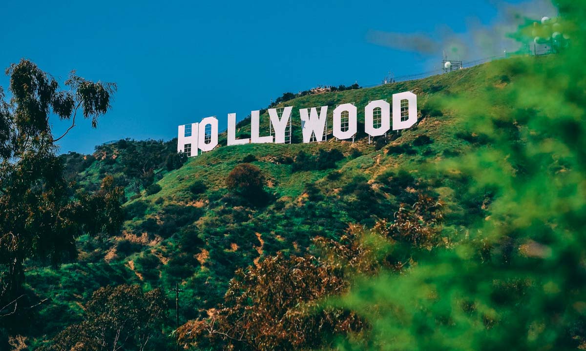 Why Do Casinos Often Feature in Movies and TV Shows?