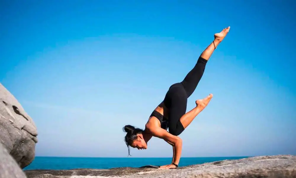 From Fitness Trackers to Medical Implants: How Technology Is Shaping Our Health Choices