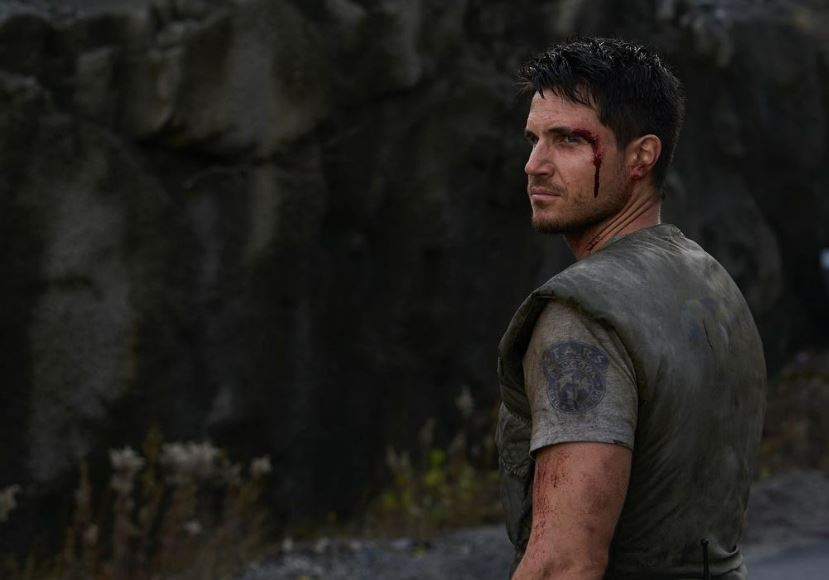 Robbie Amell