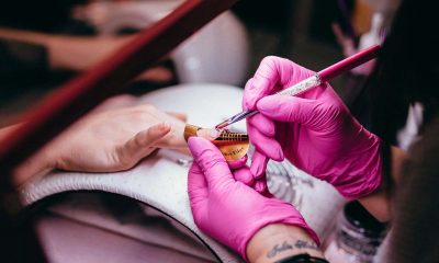Understanding The Top 5 Differences Between Gel And Acrylic Nails