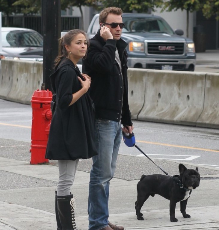 Kristin Kreuk with her ex-boyfriend Mark Hildreth in downtown Vancouver, Canada.