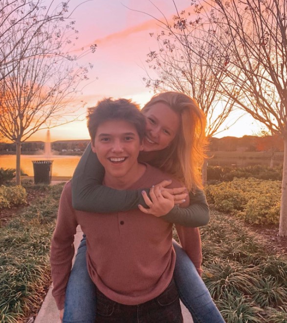 Logan Sharpe with his girlfriend Rose Hinoul in 2021's Valentine's Day.