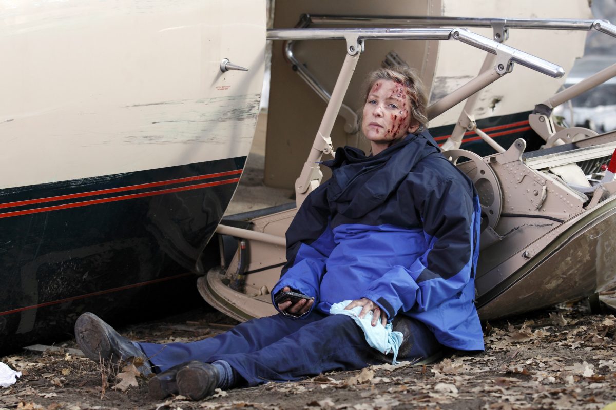 Jessica Capshaw's Dr. Arizona Robbins during the plane crash scene in 'Grey's Anatomy'