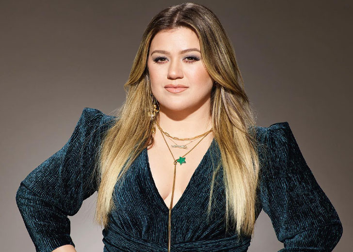 Kelly Clarkson Sparks Pregnancy Rumors Even Though She Will Never Get Pregnant Again