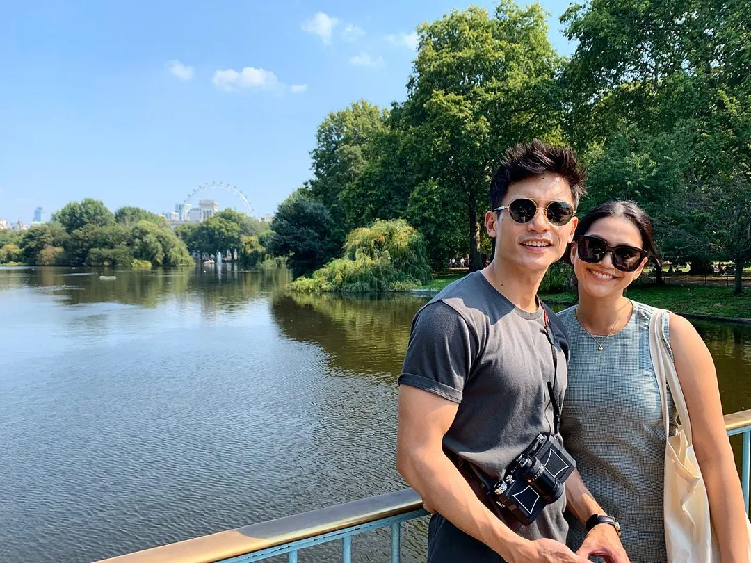 Manny Jacinto with his fiance Dianne Doan