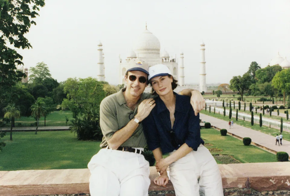 Matt Lauer and Annette Roque in front of Taj Mahal, India, in April 1998