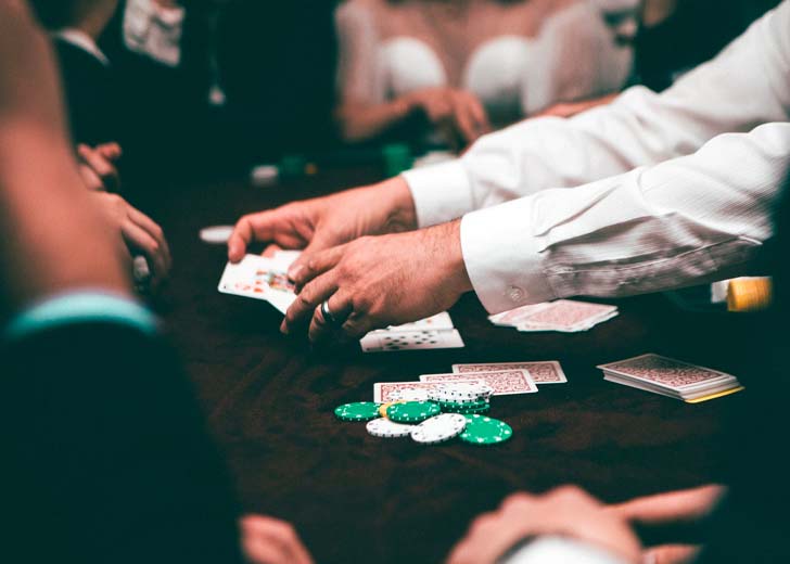 How Much Poker Hand Matter in Winning the Game? Read to Know More