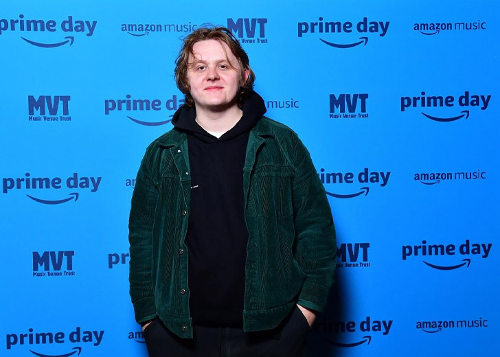 Is Lewis Capaldi Single or Has a Girlfriend? His Dating Life Explored