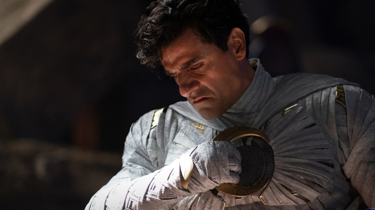 Oscar Isaac in Marvel's Moon Knight. 