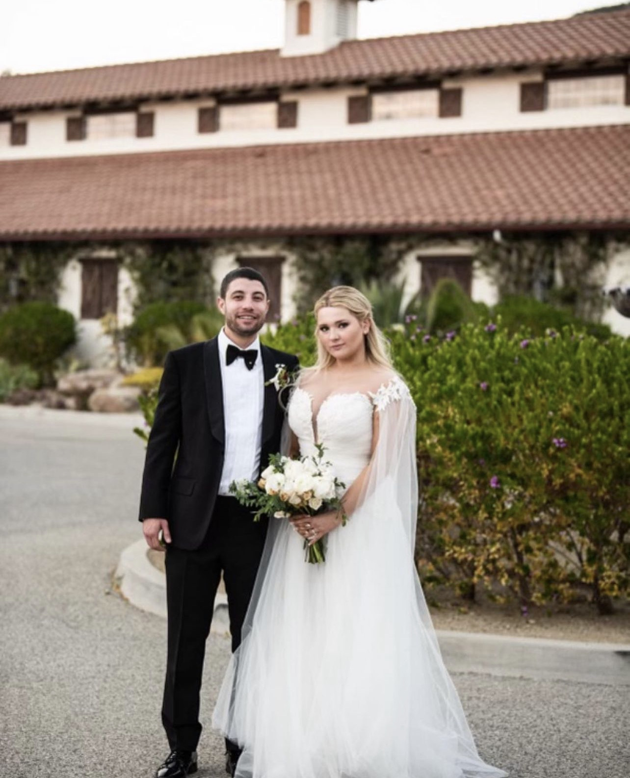 Abigail Breslin shared wedding pictures on social media after getting married to her husband, Ira Kunyansky.
