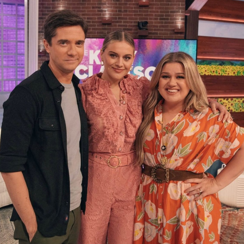 Topher Grace with Kelly Clarkson and Kelsea Ballerini on The Kelly Clarkson Show. 