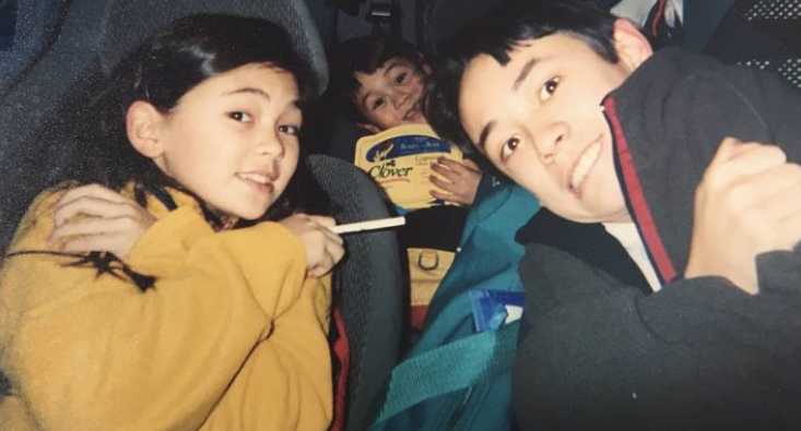 Jessica Henwick with her siblings. 