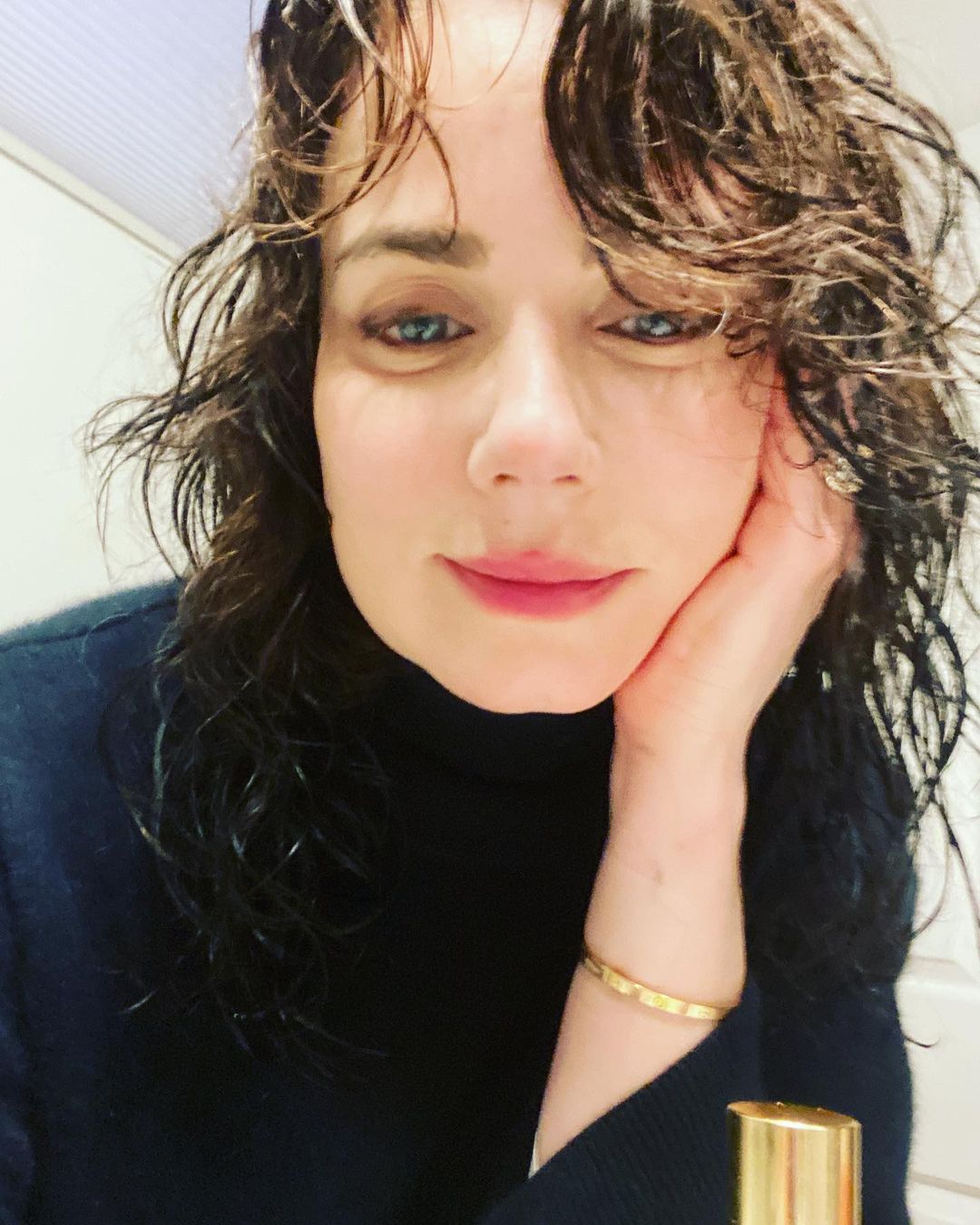 Mia Kirshner recently revealed that she recovered from Cancer.