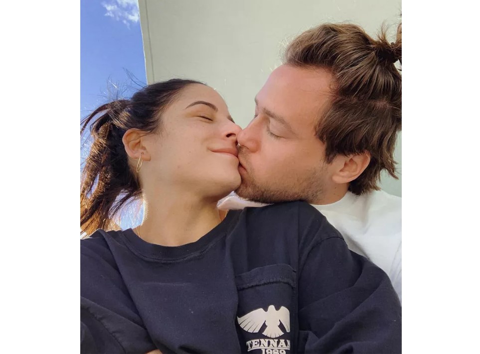 Bibiana Julian previously teased her fans with a kissing photo with her new boyfriend. 