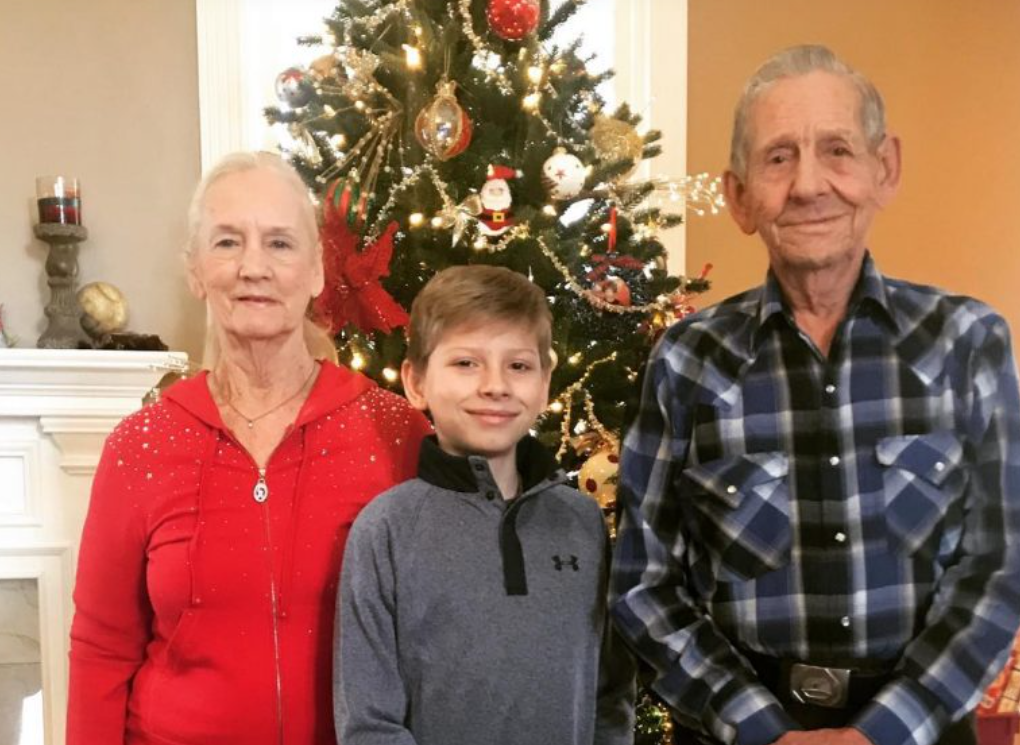 Mason Ramsey with his grandparents. 
