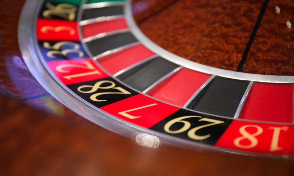 What Is the 300% Bonus at Online Casinos?