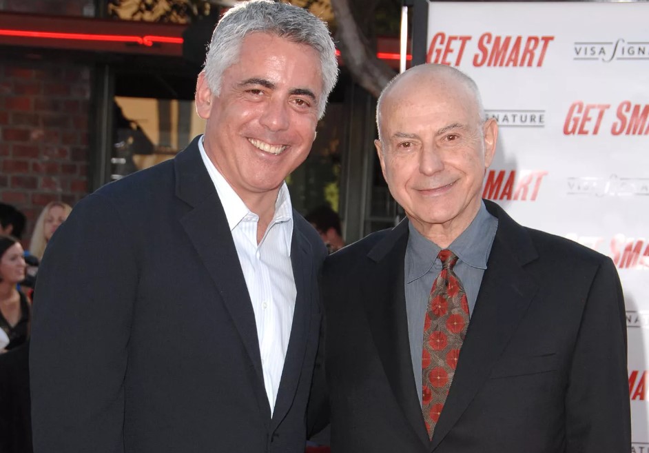 Adam Arkin has a close relationship with his father, Alan Arkin. 