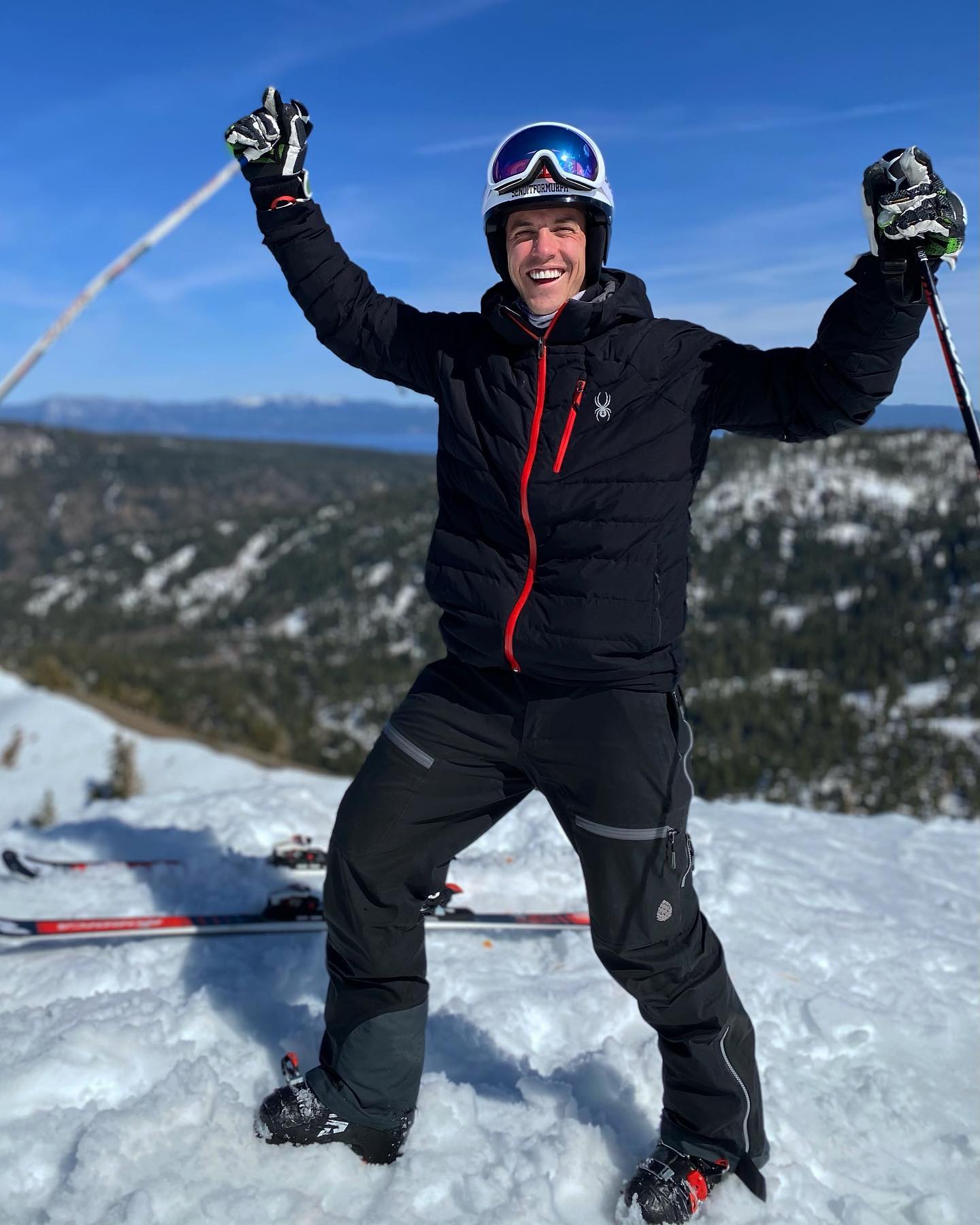 Hig Roberts loves skiing. 