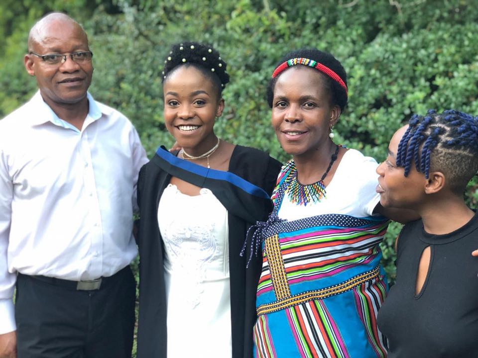 Ngelekanyo Ramulondi with her parents.