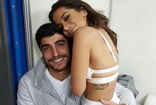 Anitta with her ex-husbnad Thiago Magalhães