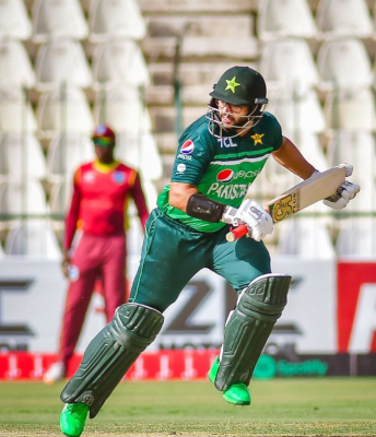 Imam-Ul-Haq  playing match against West Indies