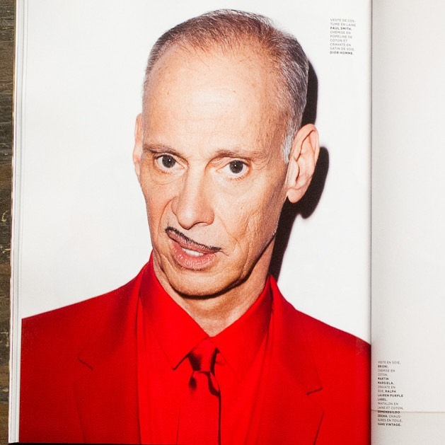 John Waters has not revealed his partner to date.