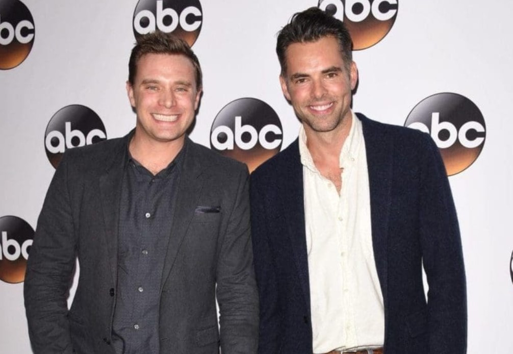 Billy Miller was romantically linked to Jason Thompson. 