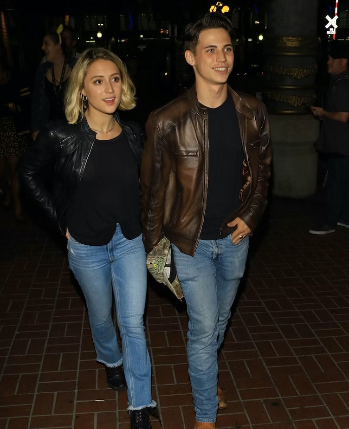 Tanner Buchanan and his girlfriend, Lizze Broadway, attending Comic Con in 2019