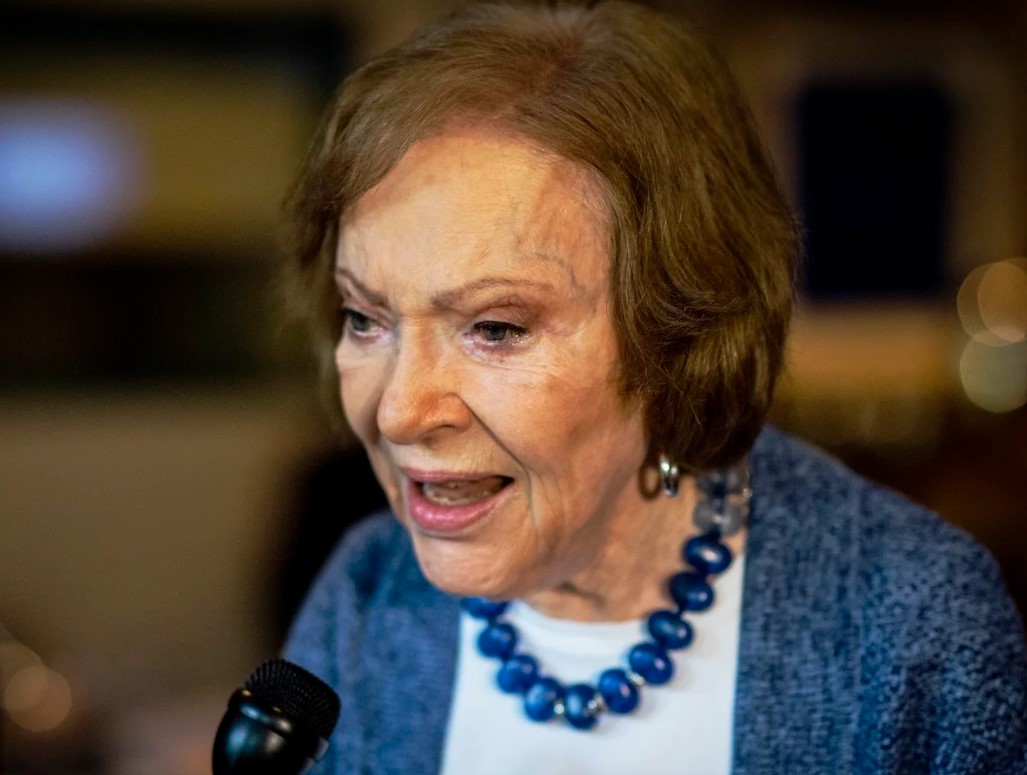 Rosalynn Carter dedicated her entire life to serving the community. 