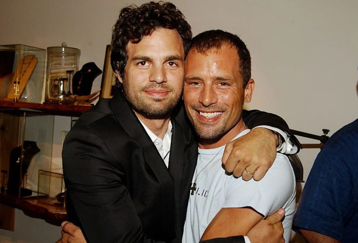 Mark Ruffalo continues to deeply miss his late brother, Scott Ruffalo. 