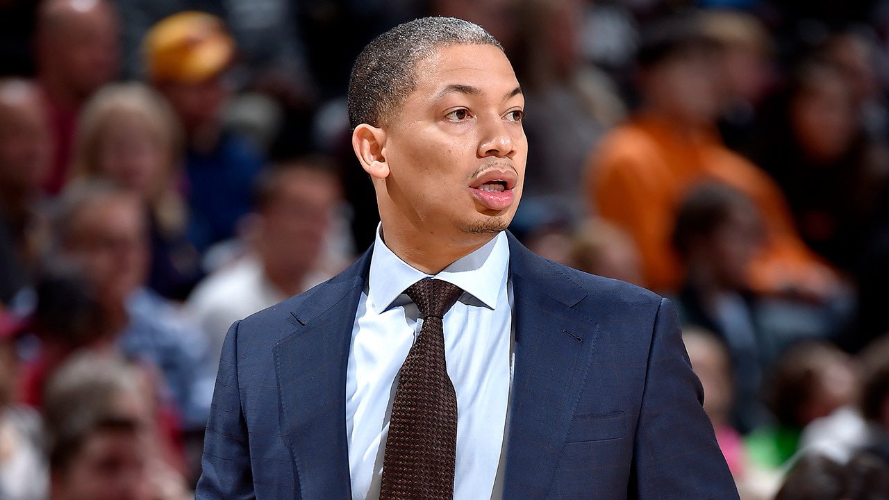 Ty Lue has never revealed his wife or his girlfriend. 