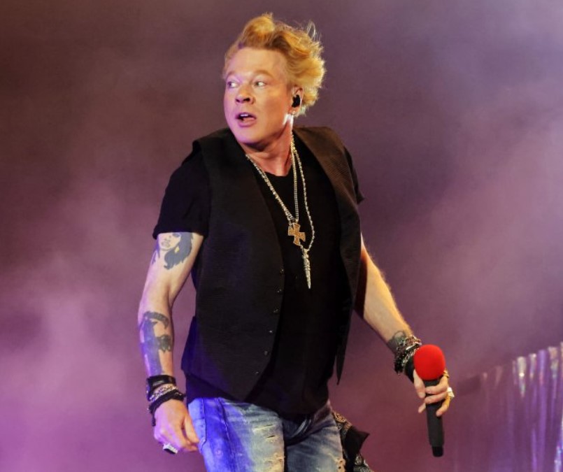 Axl Rose prefers not to have children. 
