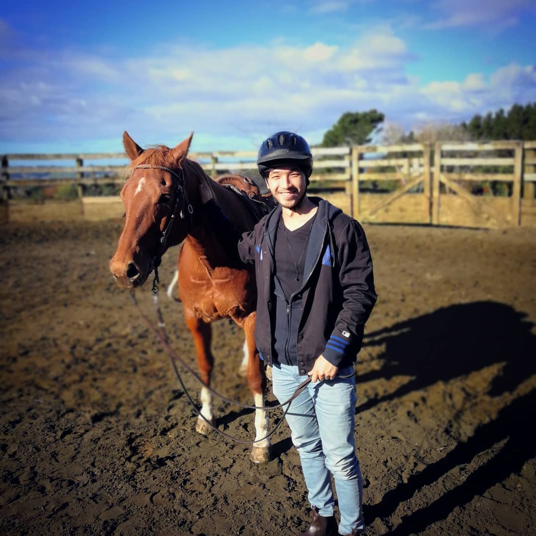 Yoson An went horse riding in New Zealand